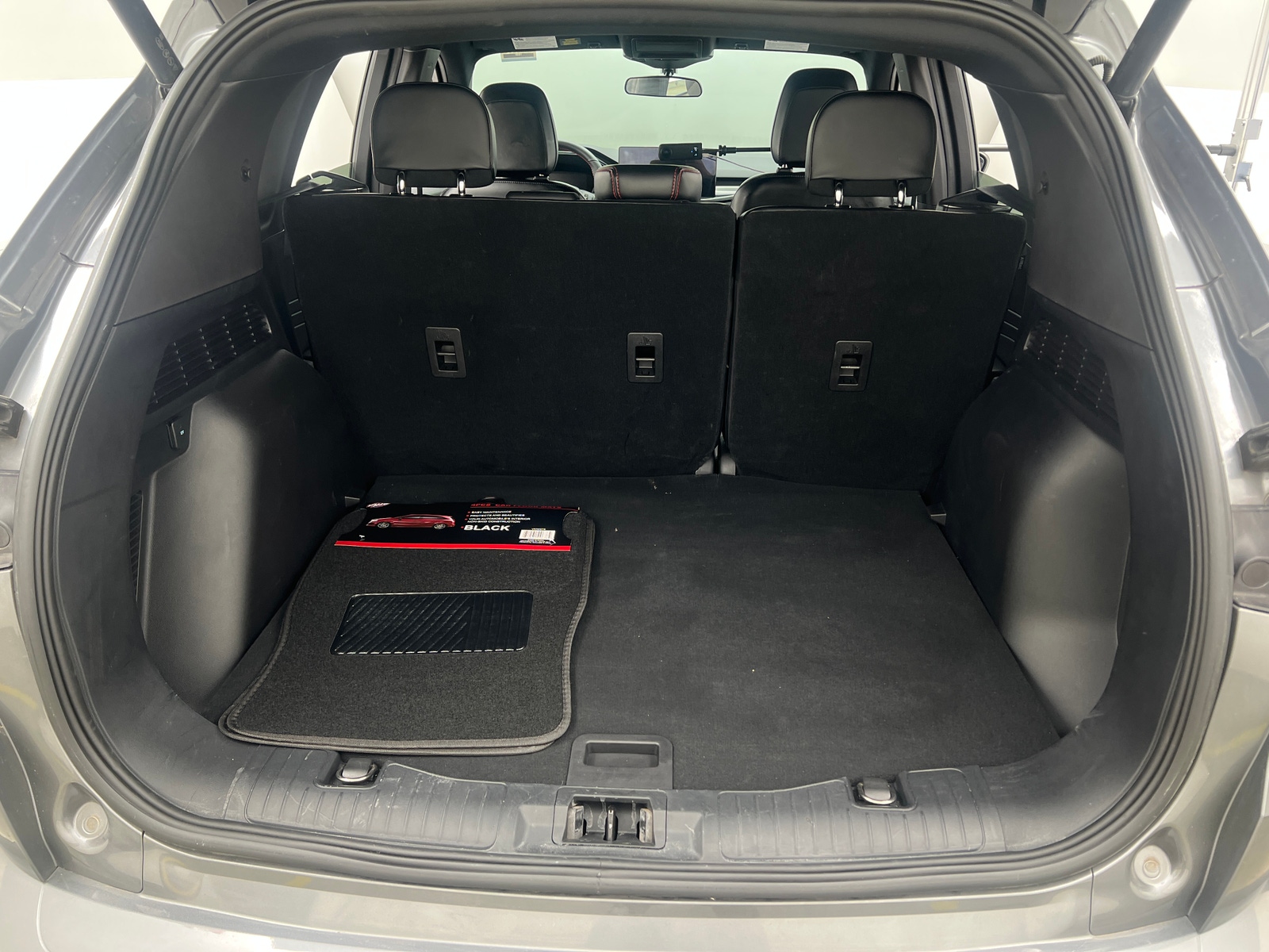 Thumbnail: 2023 Ford Escape - 7