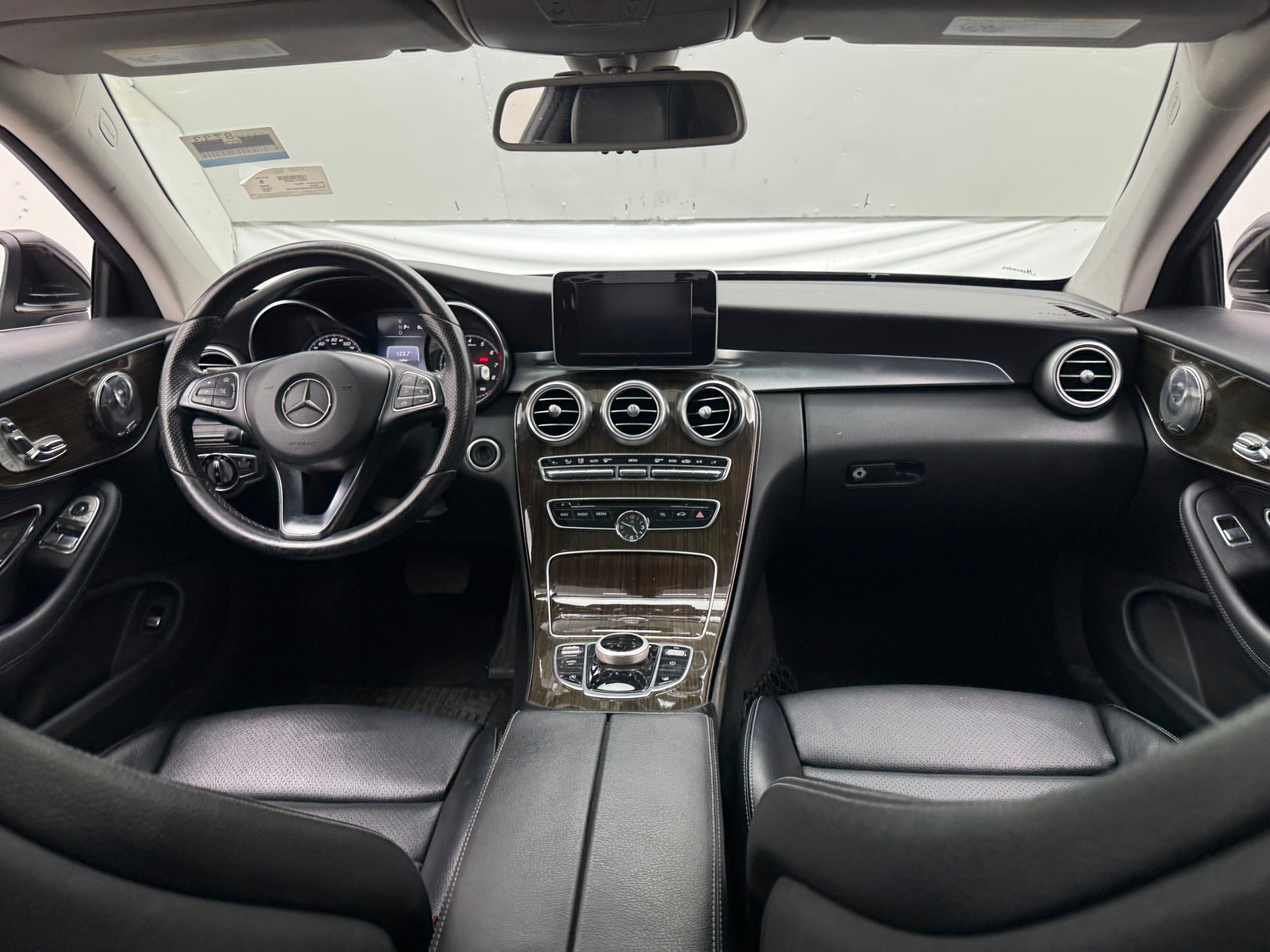 Thumbnail: 2017 Mercedes-Benz C-Class - 2