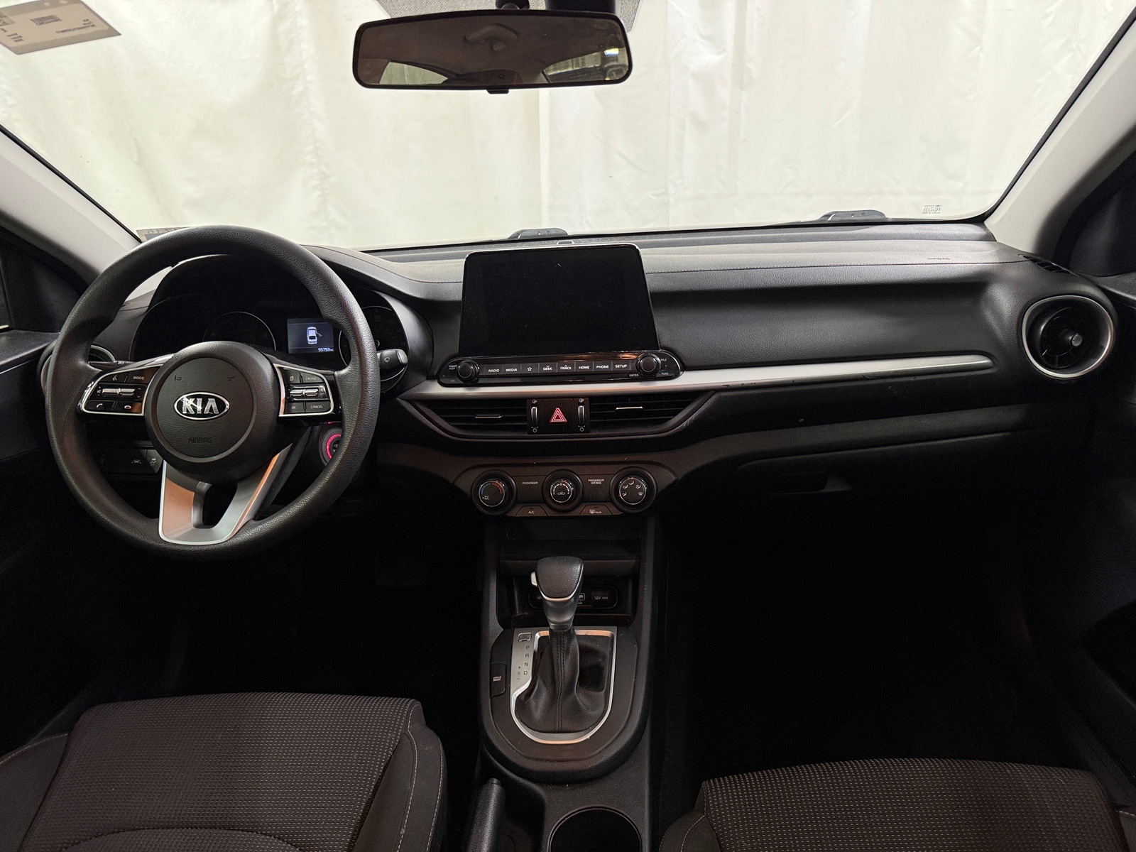 Thumbnail: 2020 Kia Forte - 3