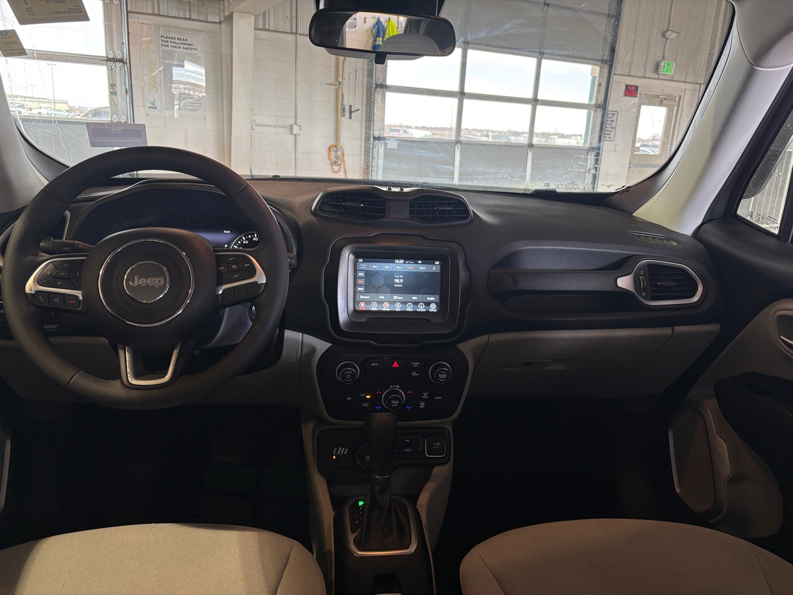 Thumbnail: 2021 Jeep Renegade - 3