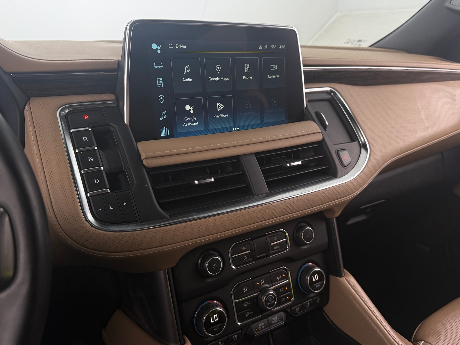 Thumbnail: 2023 Chevrolet Tahoe - 3