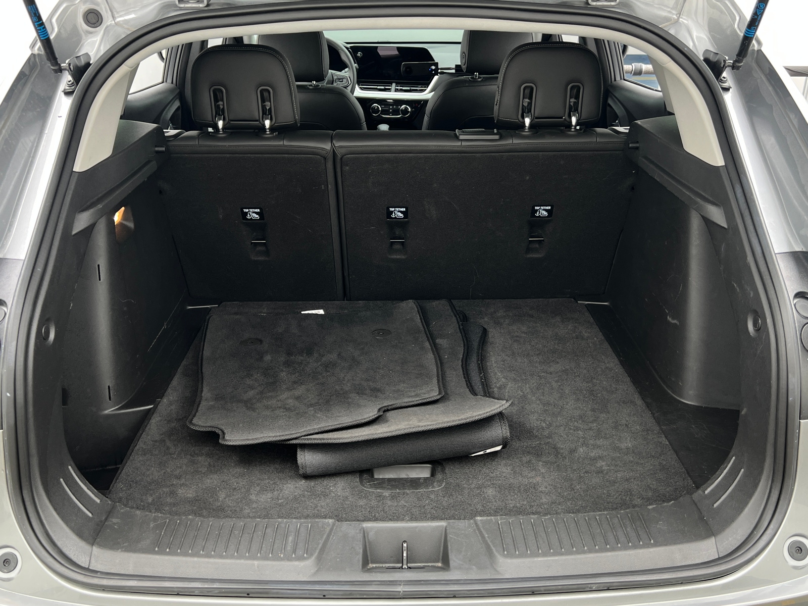 Thumbnail: 2025 Chevrolet Trax - 7