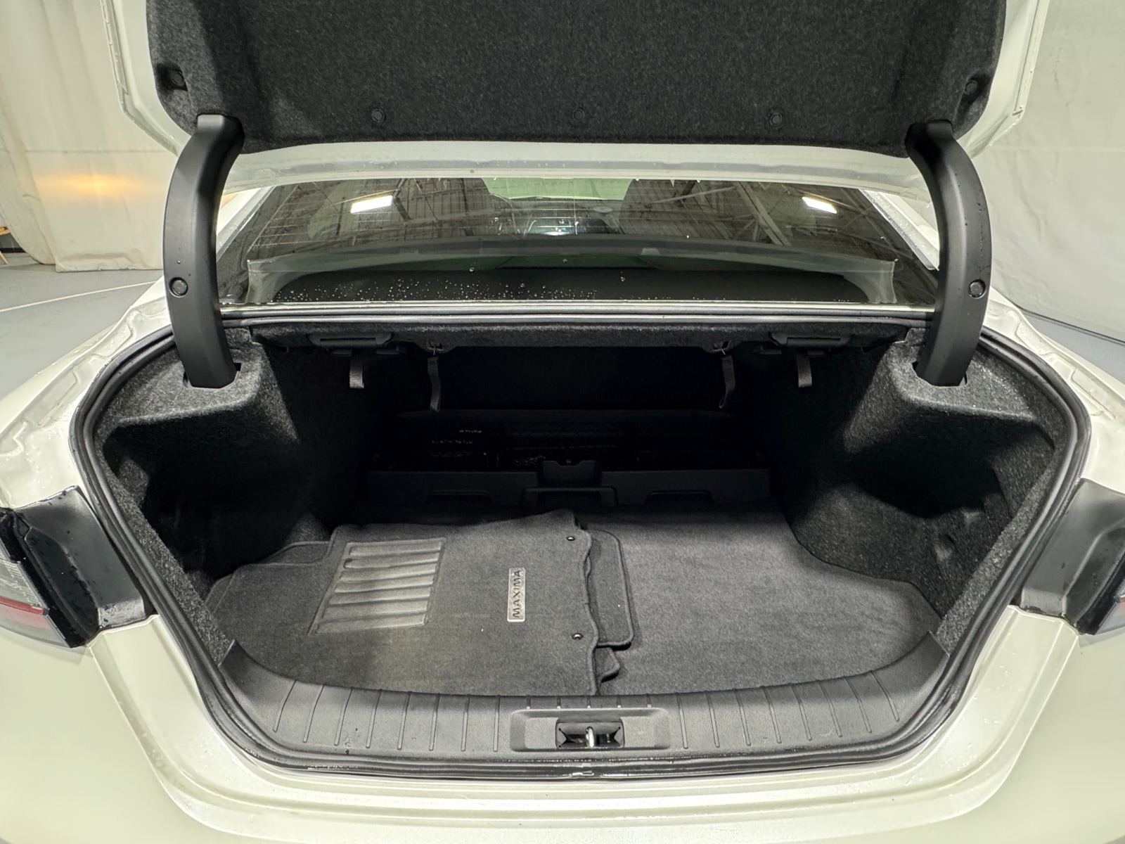 Thumbnail: 2023 Nissan Maxima - 6