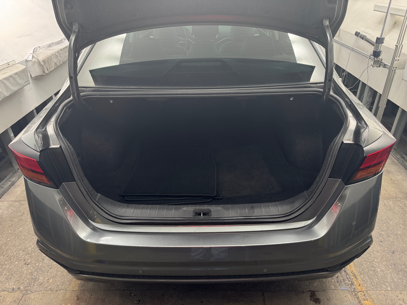 Thumbnail: 2023 Nissan Altima - 6