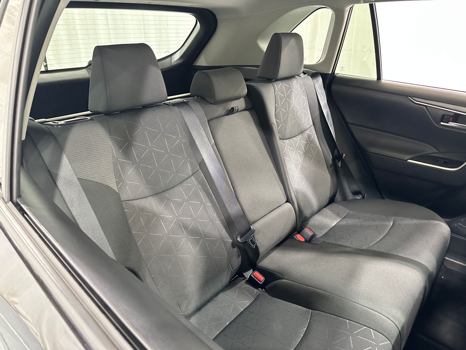 Thumbnail: 2025 Toyota RAV4 - 6