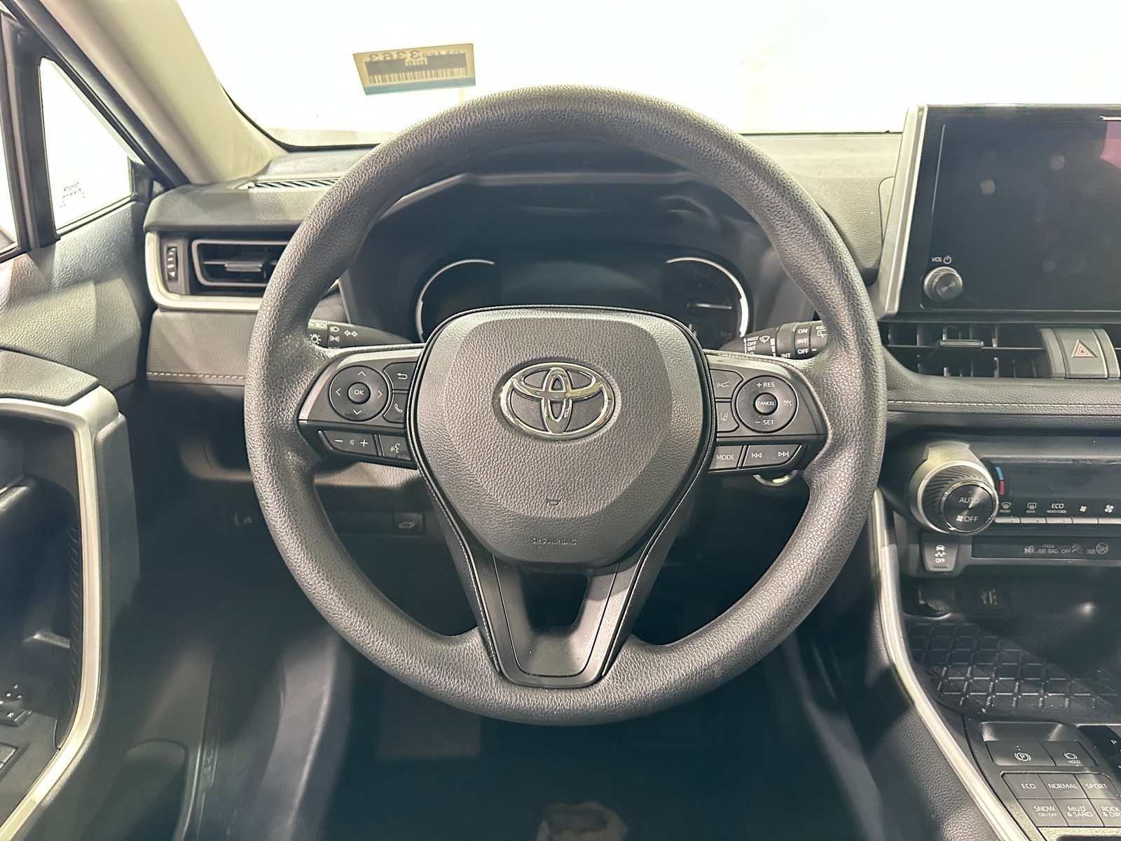 Thumbnail: 2025 Toyota RAV4 - 5