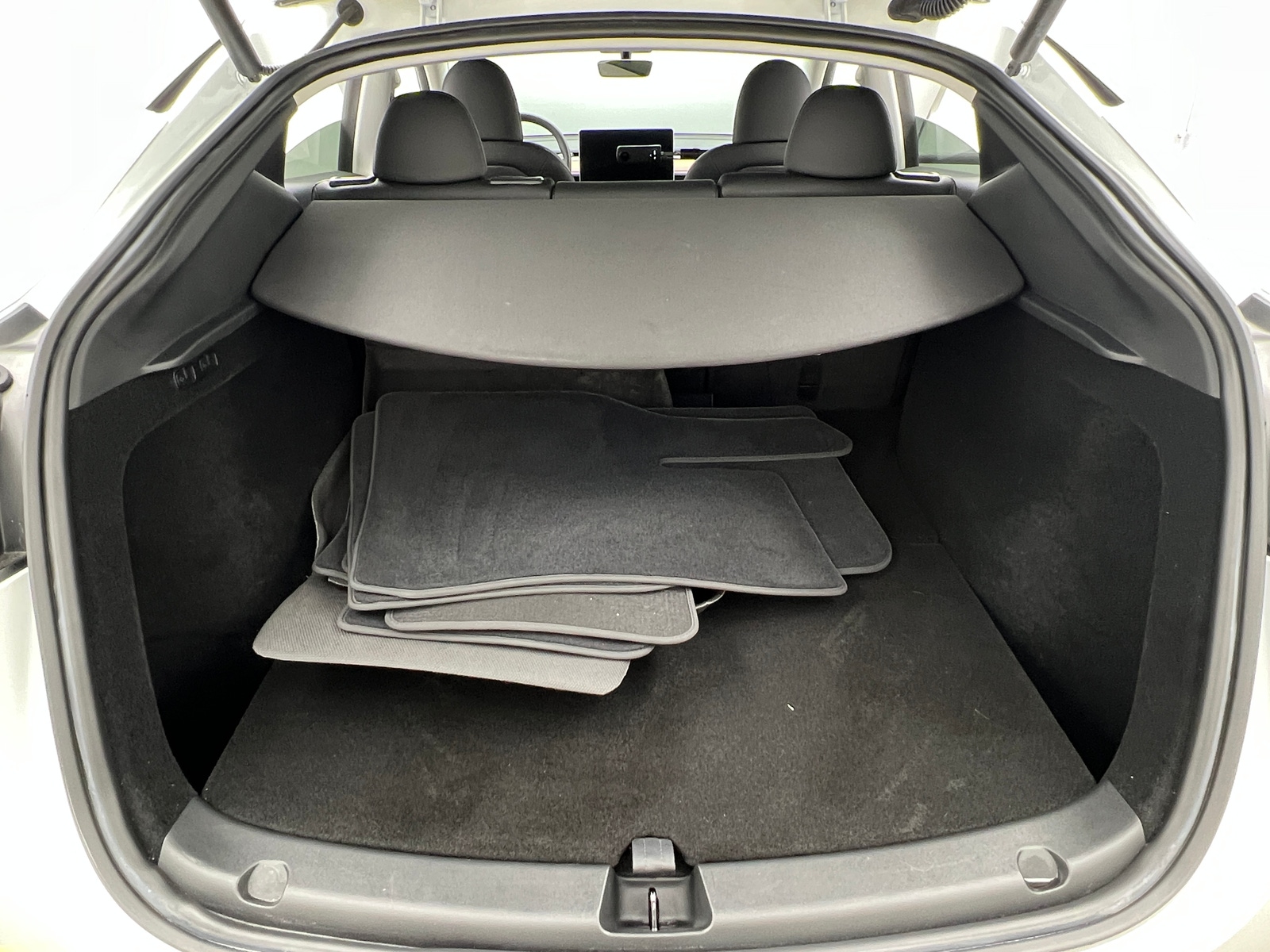 Thumbnail: 2023 Tesla Model Y - 6