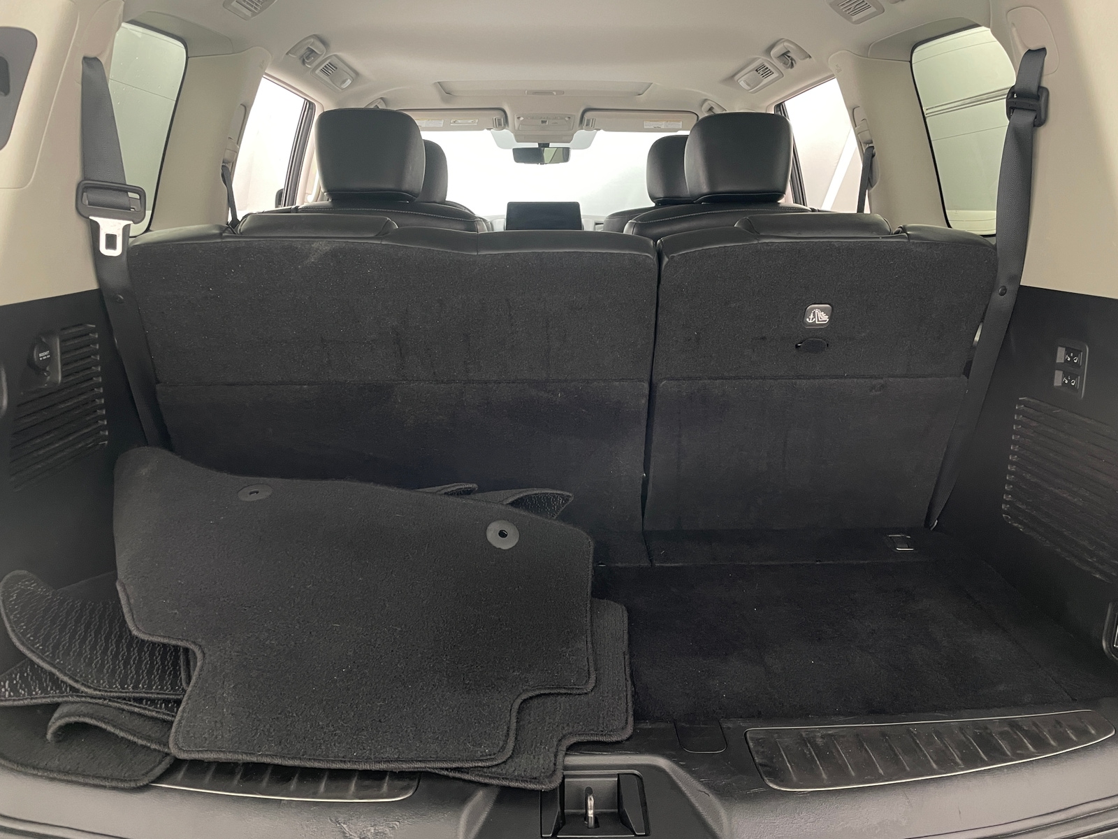 Thumbnail: 2024 INFINITI QX80 - 6