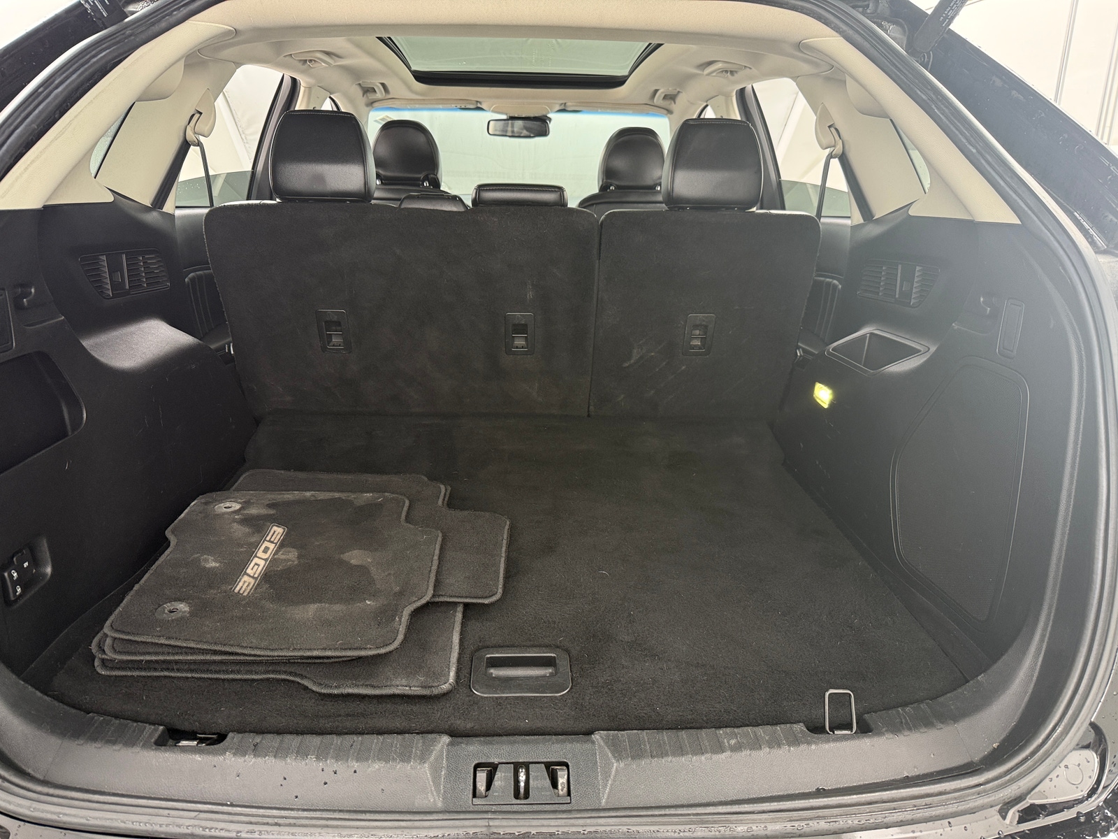 Thumbnail: 2015 Ford Edge - 6