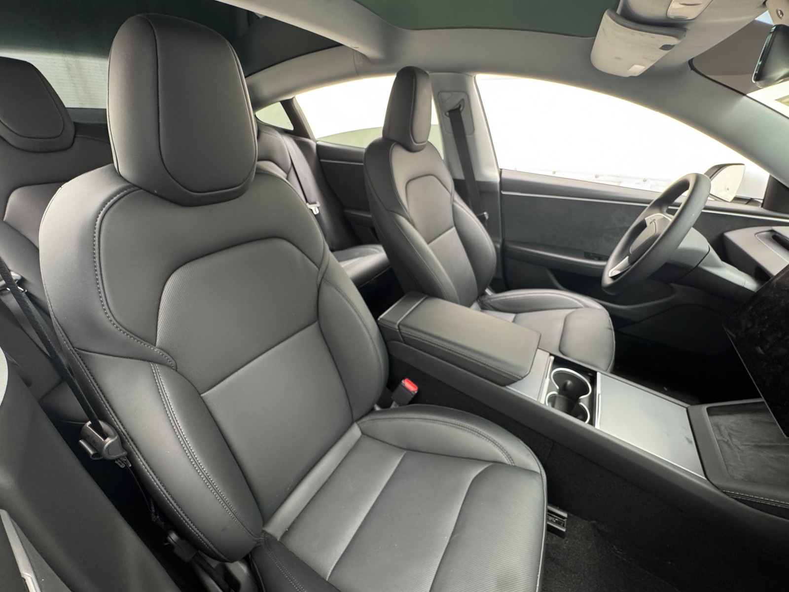 Thumbnail: 2025 Tesla Model 3 - 2