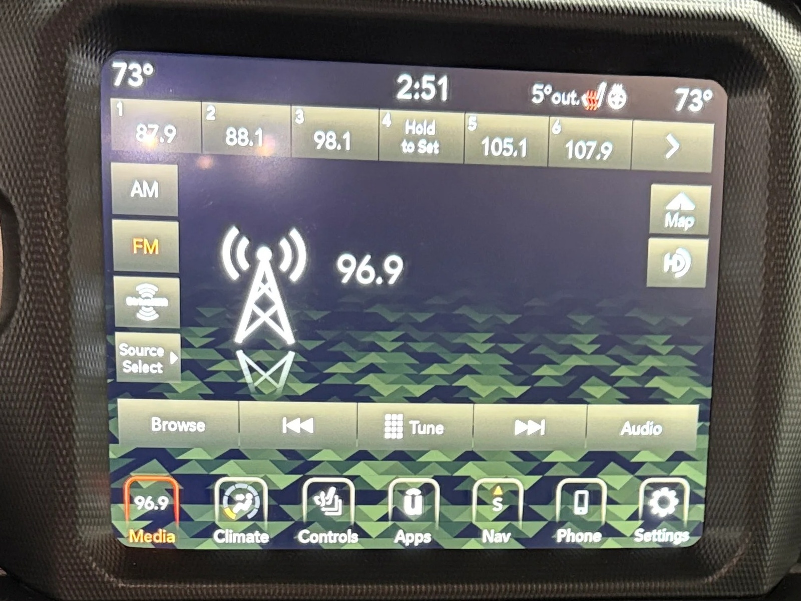 Thumbnail: 2023 Jeep Gladiator - 4