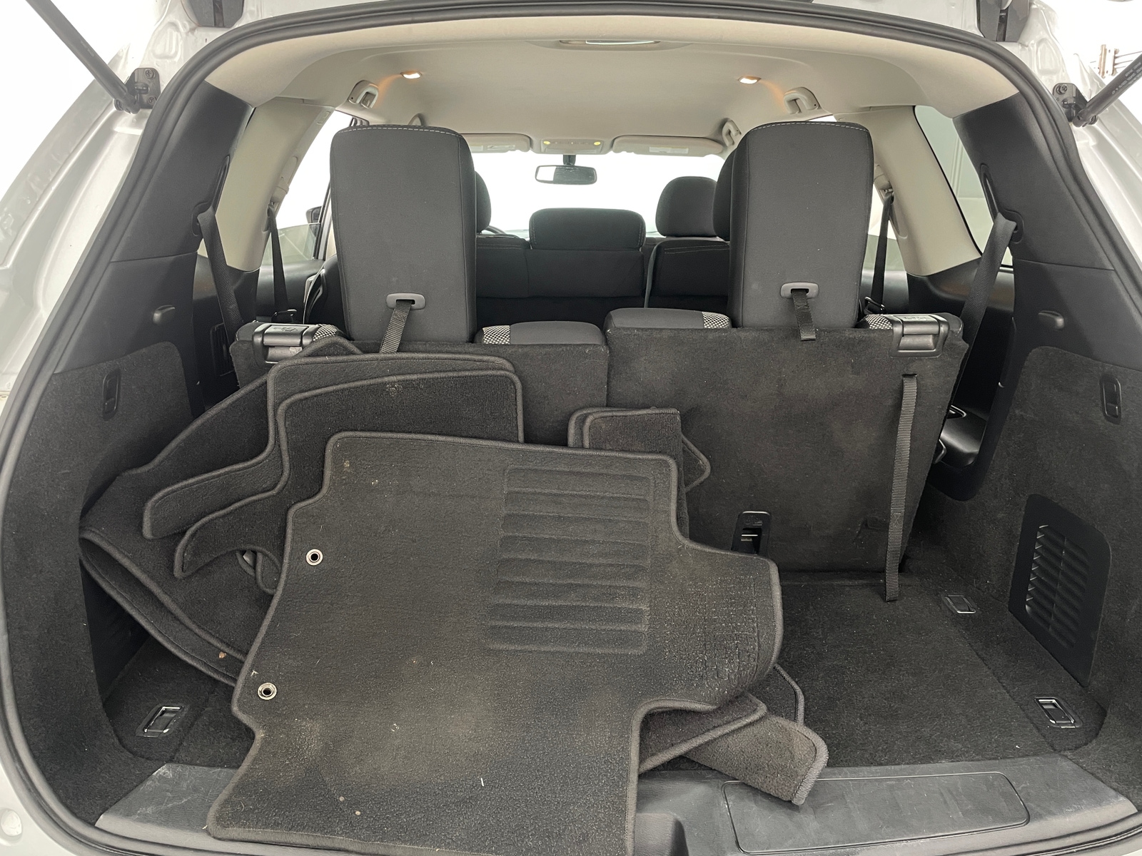 Thumbnail: 2019 Nissan Pathfinder - 7