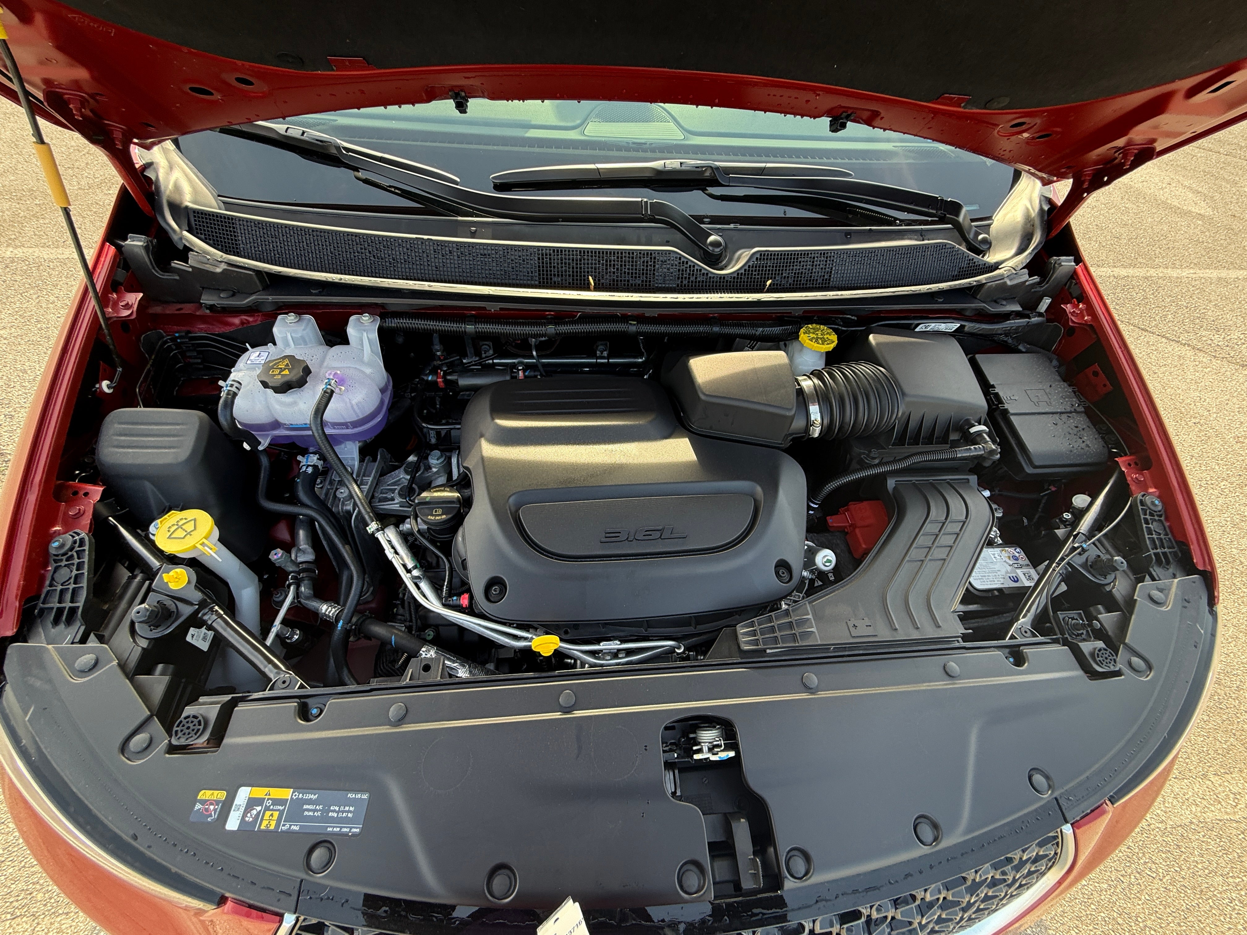 2026 Chrysler Pacifica Pinnacle AWD's photo