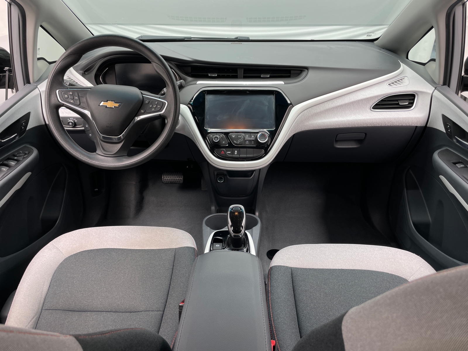 Thumbnail: 2021 Chevrolet Bolt EV - 3