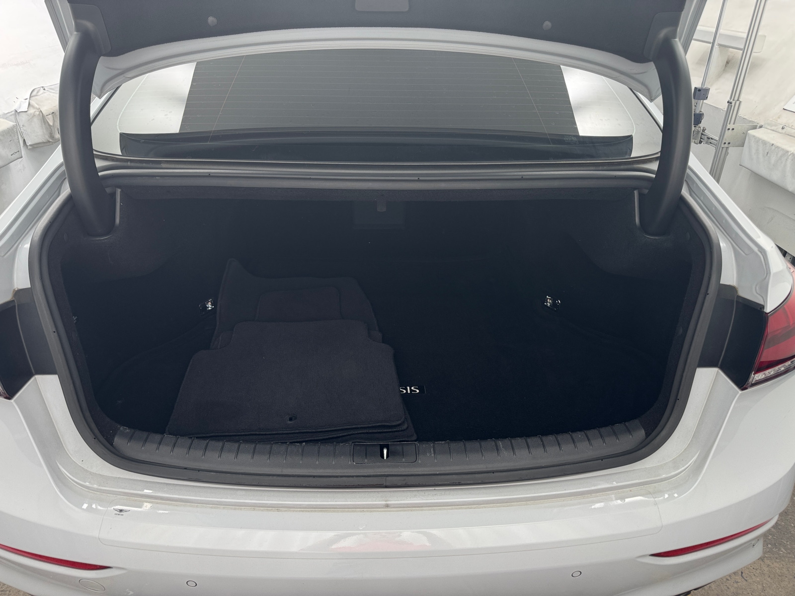 Thumbnail: 2019 Genesis G80 - 6