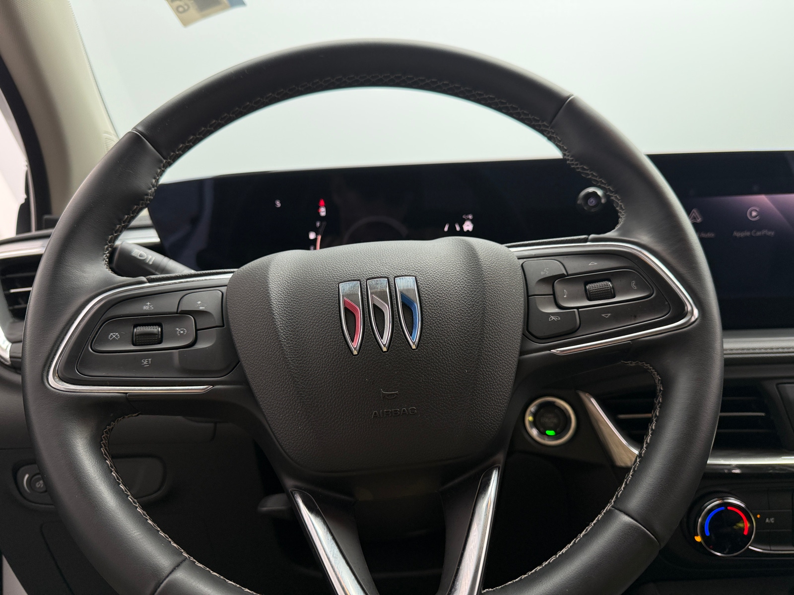 Thumbnail: 2025 Buick Encore GX - 4