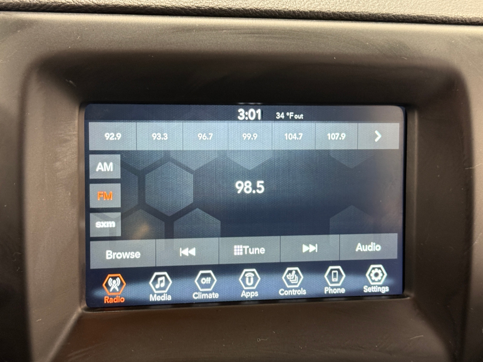 Thumbnail: 2020 Jeep Compass - 4