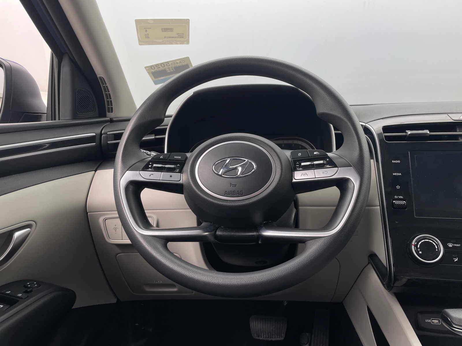 Thumbnail: 2022 Hyundai Tucson - 5