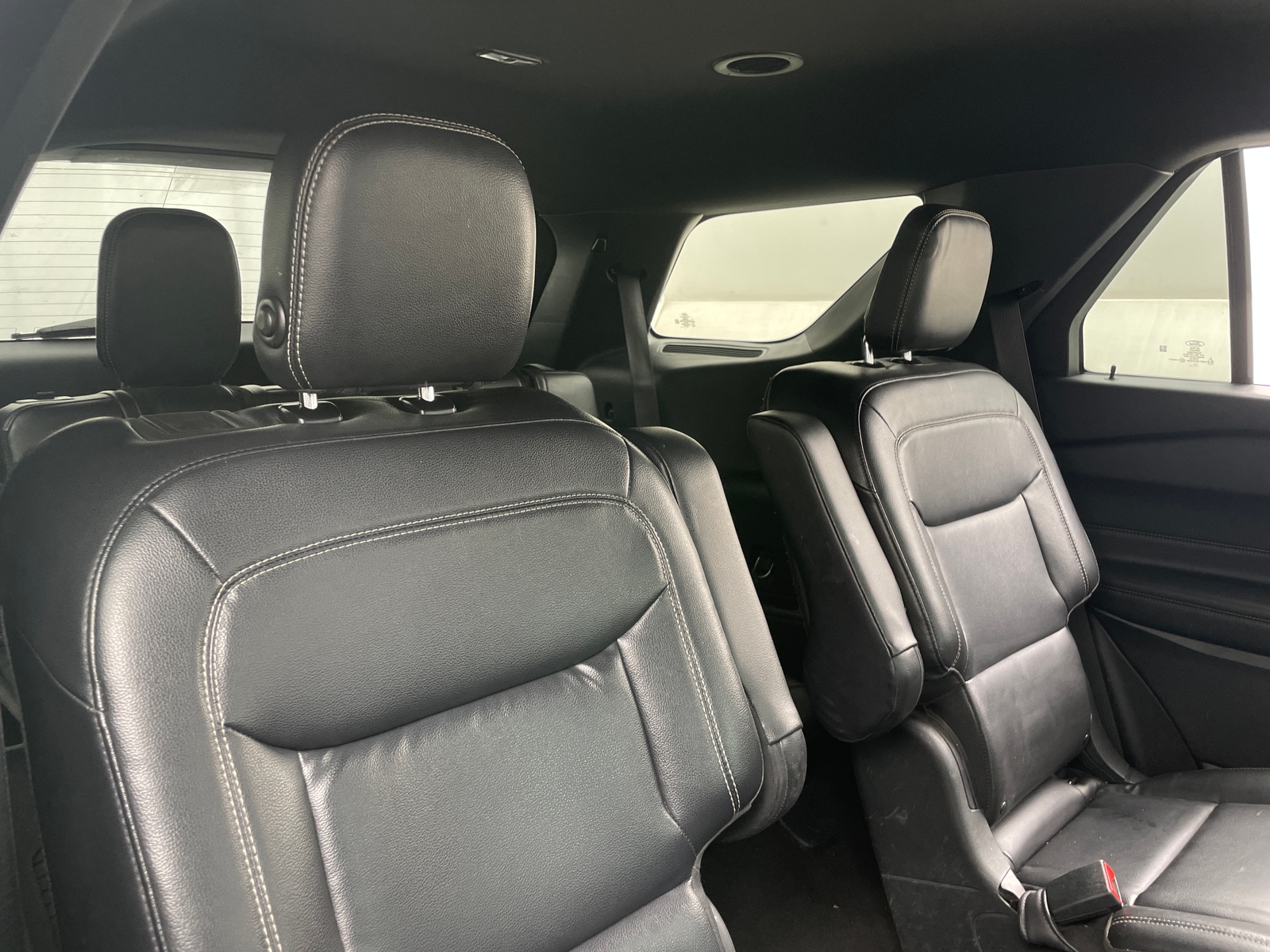 Thumbnail: 2020 Ford Explorer - 6