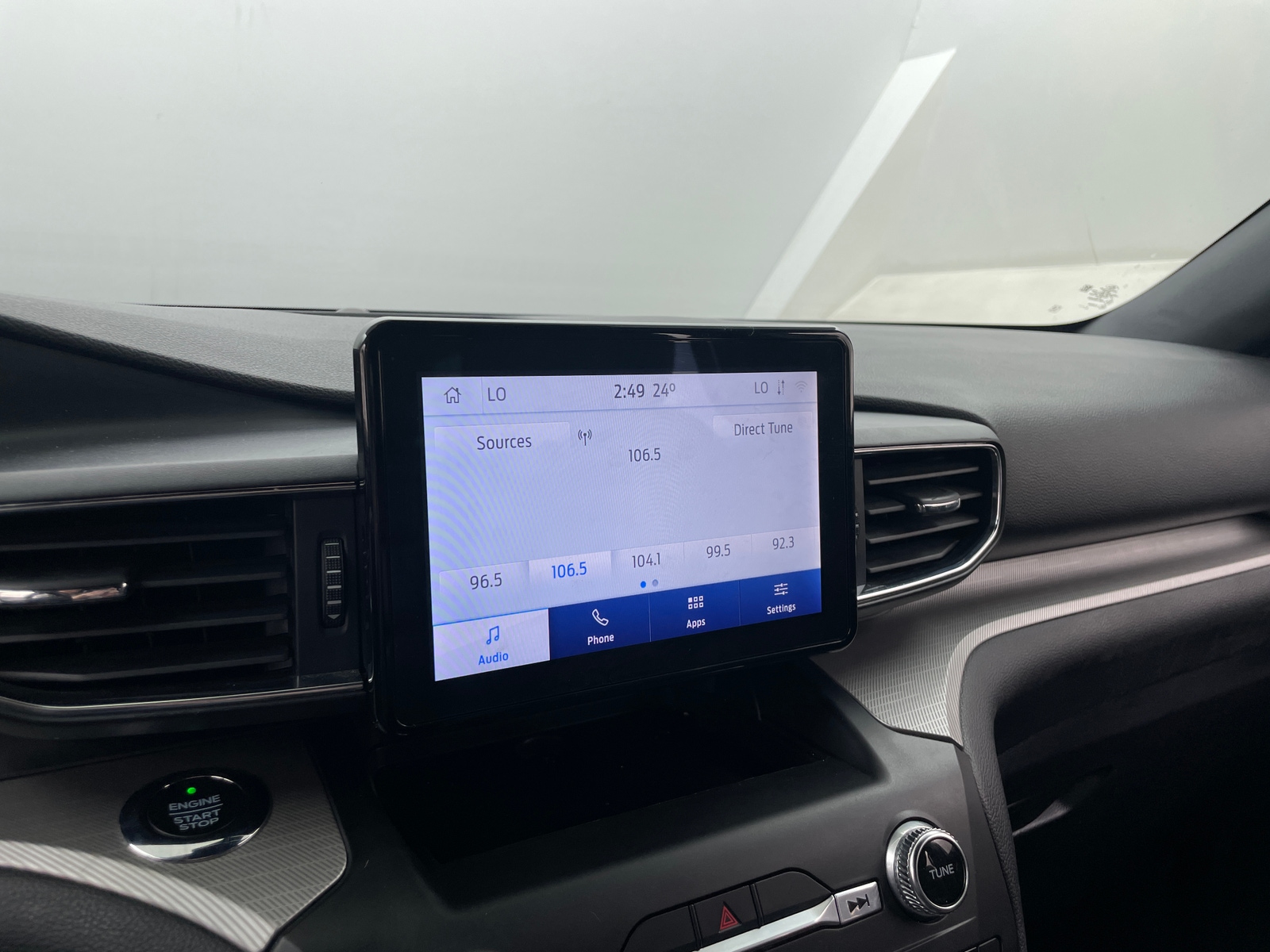 Thumbnail: 2020 Ford Explorer - 4