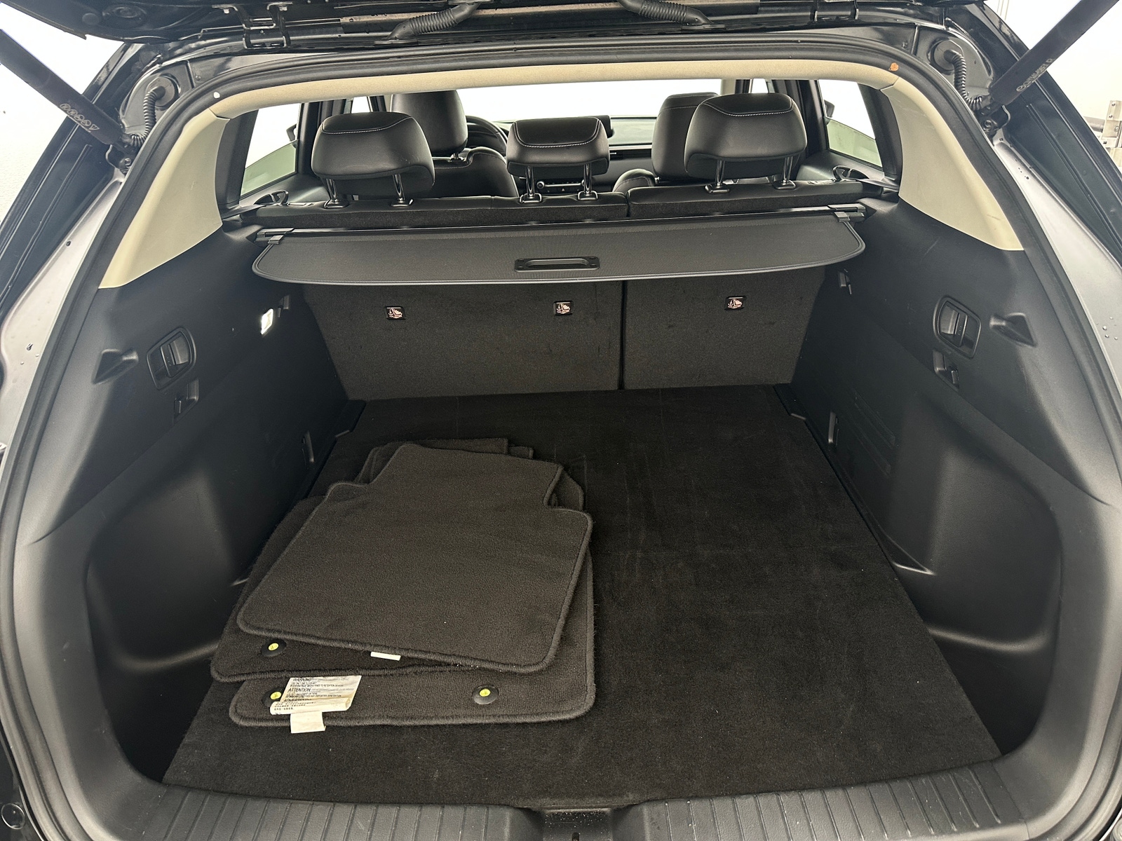 Thumbnail: 2023 Mazda CX-50 - 6