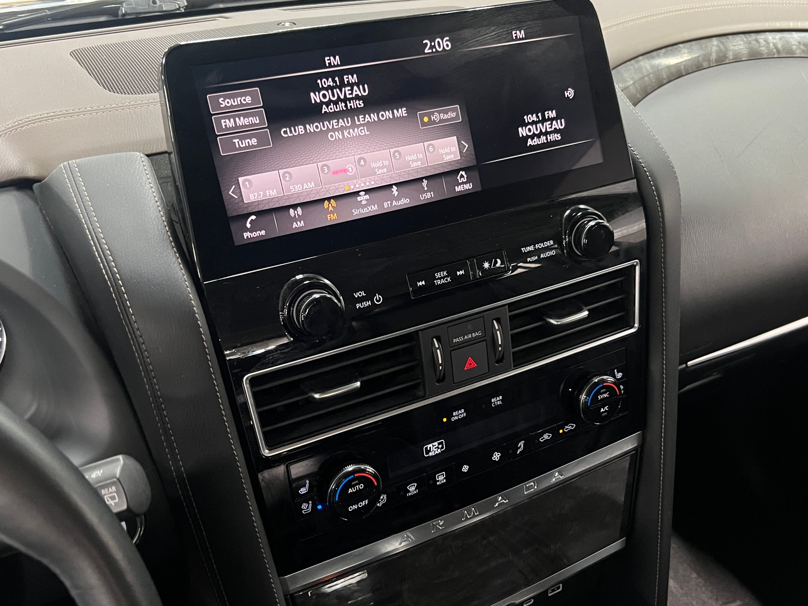 Thumbnail: 2021 Nissan Armada - 3