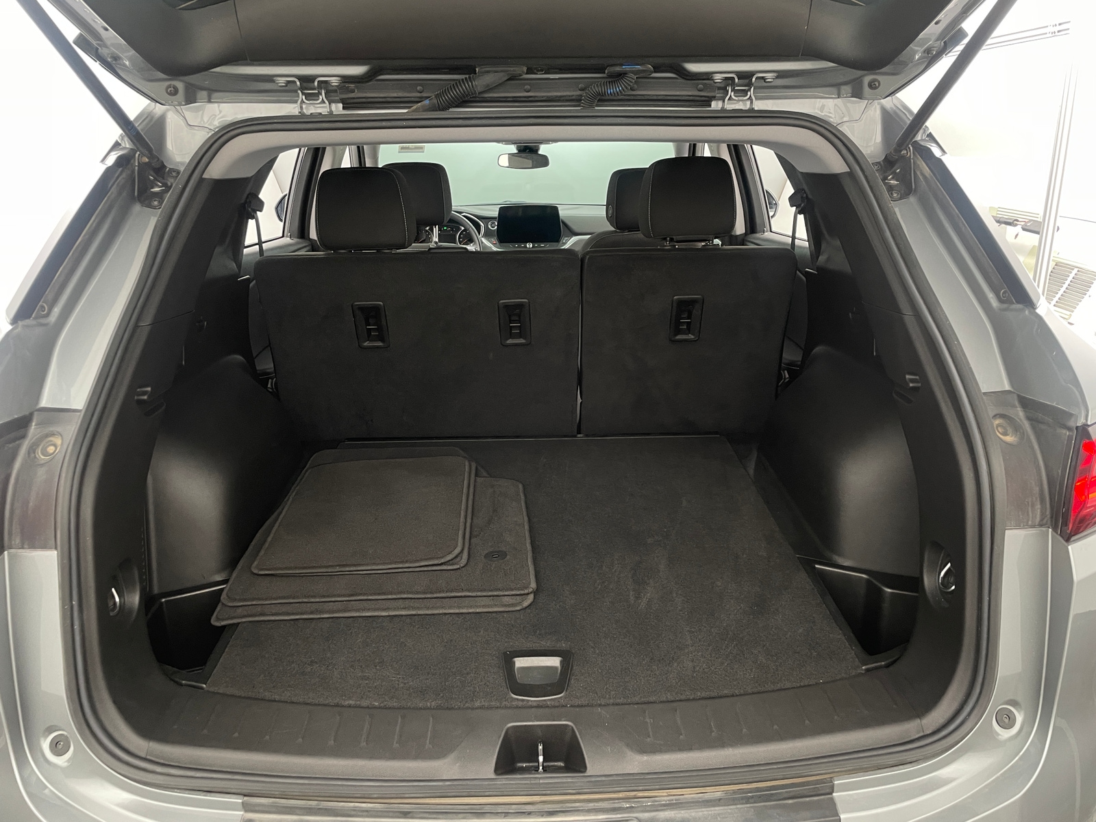 Thumbnail: 2025 Chevrolet Blazer - 7