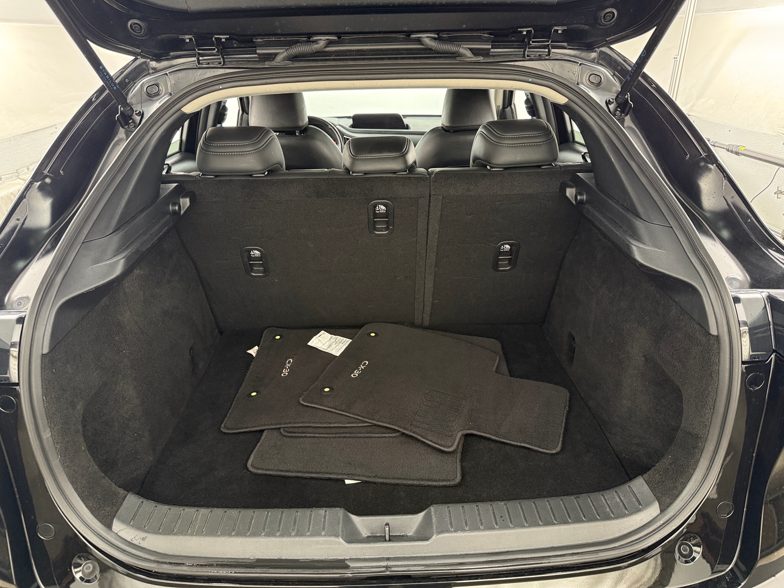 Thumbnail: 2025 Mazda CX-30 - 6