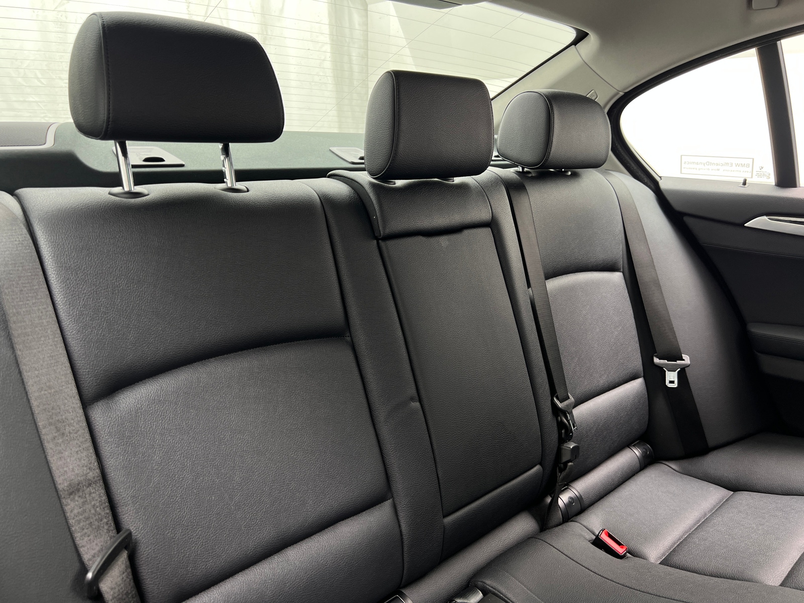 Thumbnail: 2015 BMW 5 Series - 5