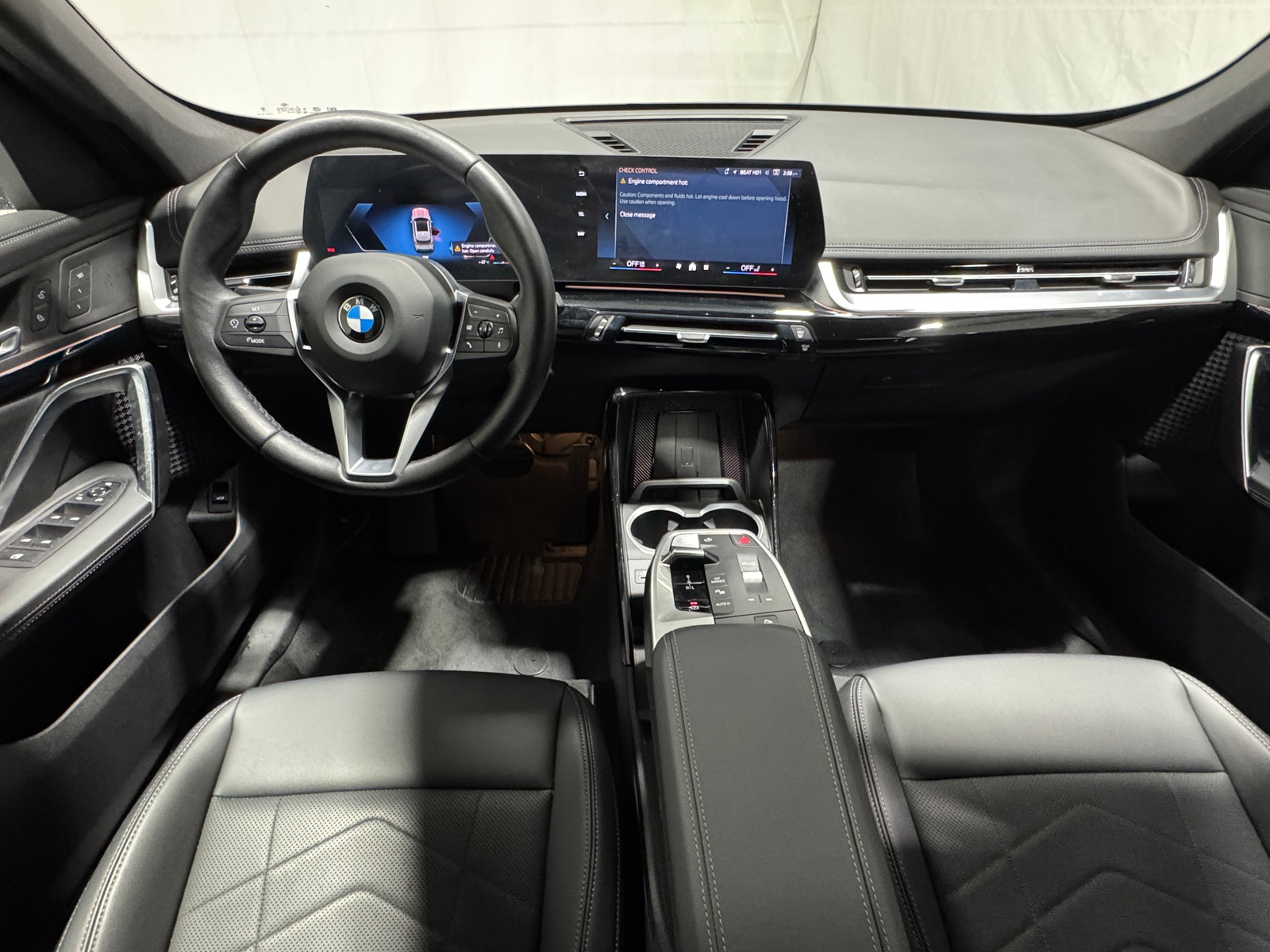 Thumbnail: 2025 BMW X1 - 2