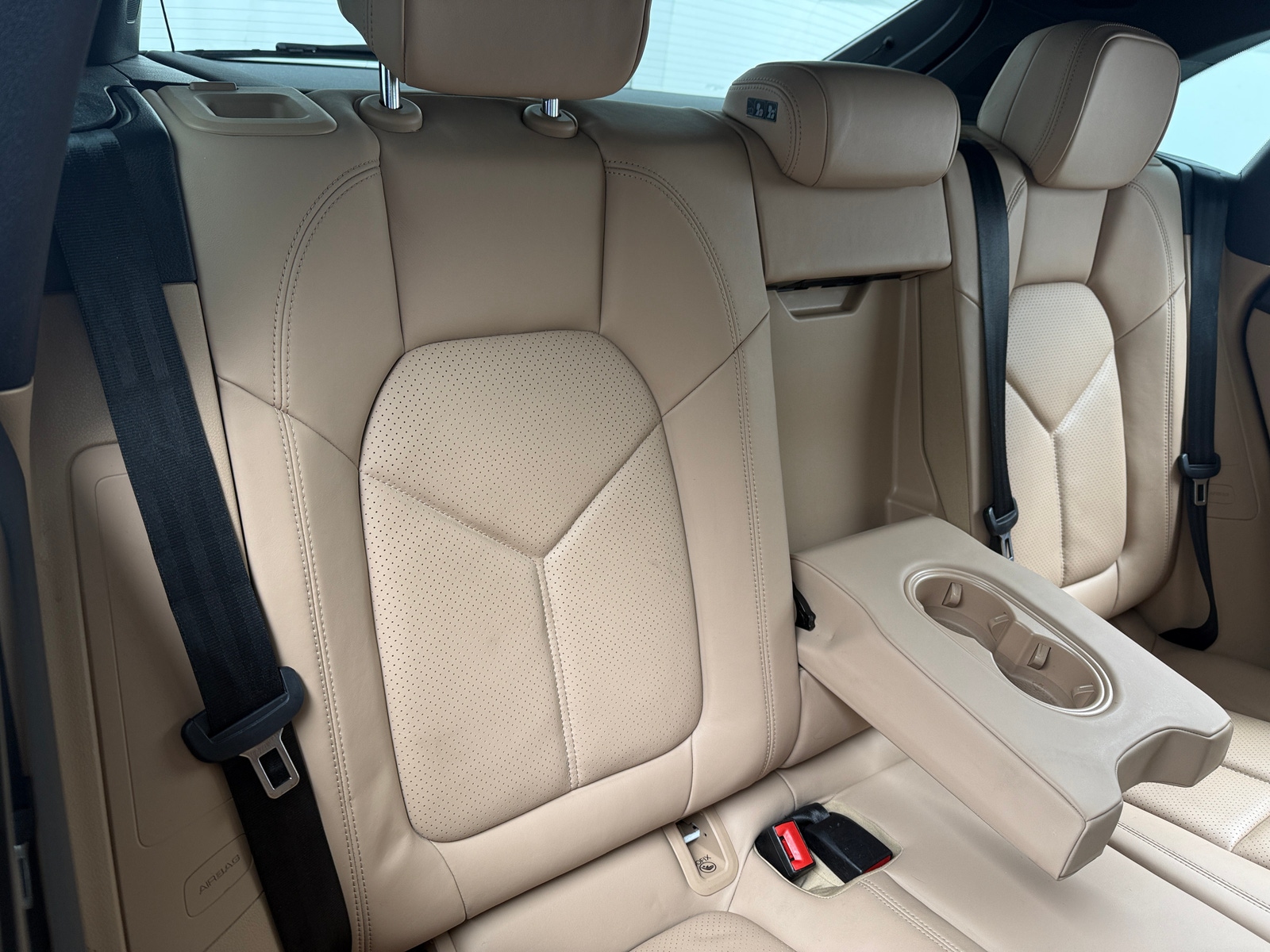 Thumbnail: 2019 Porsche Macan - 5