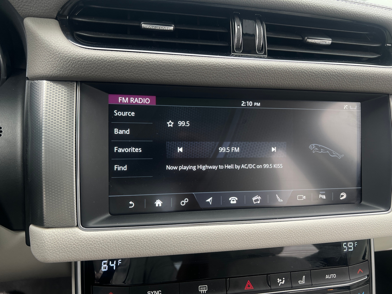 Thumbnail: 2020 Jaguar XF - 3