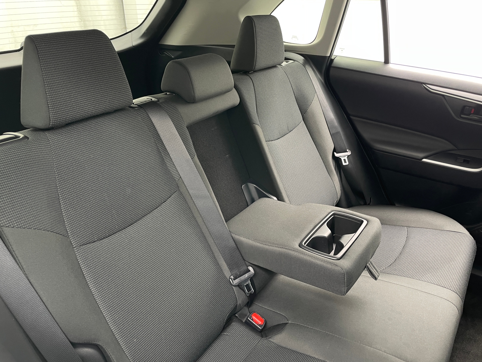 Thumbnail: 2024 Toyota RAV4 - 6