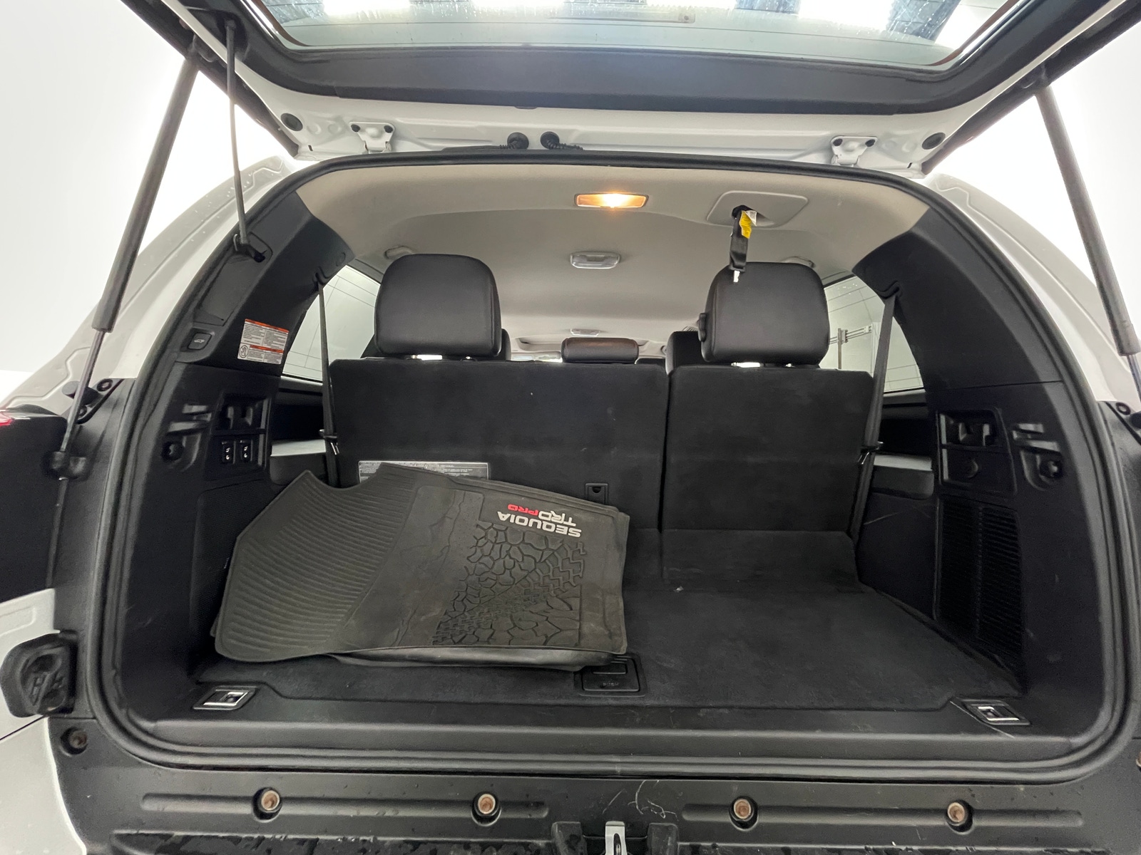 Thumbnail: 2022 Toyota Sequoia - 6