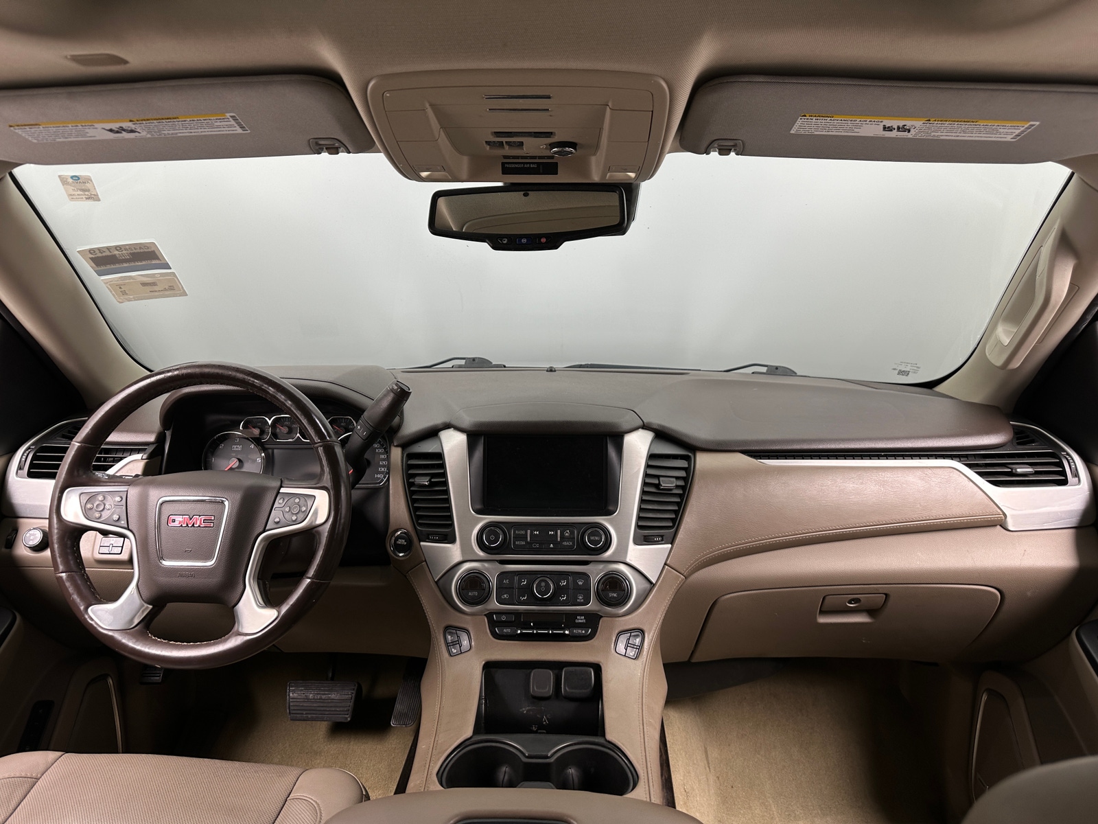 Thumbnail: 2018 GMC Yukon XL - 2