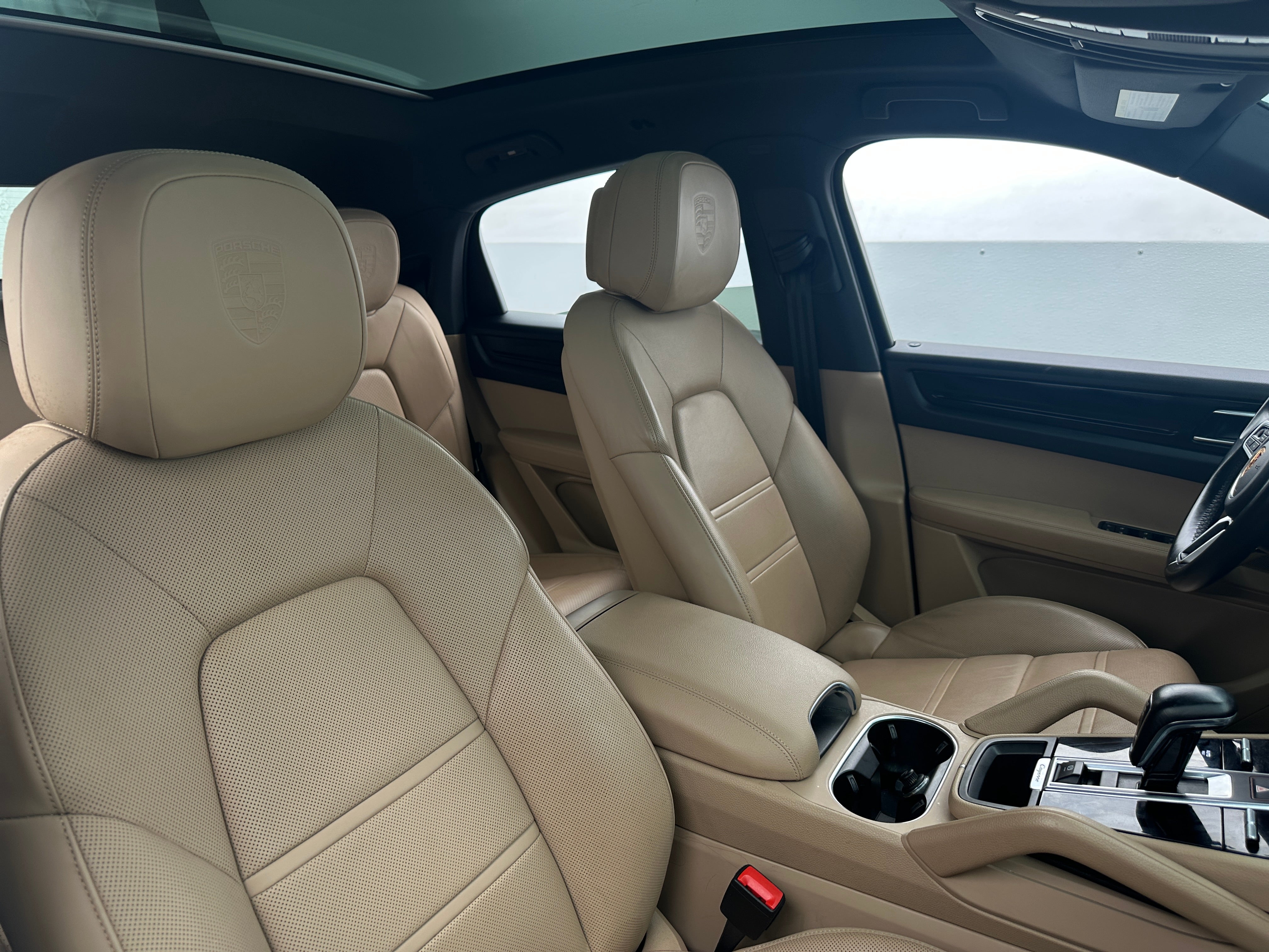 2022 Porsche Cayenne Coup