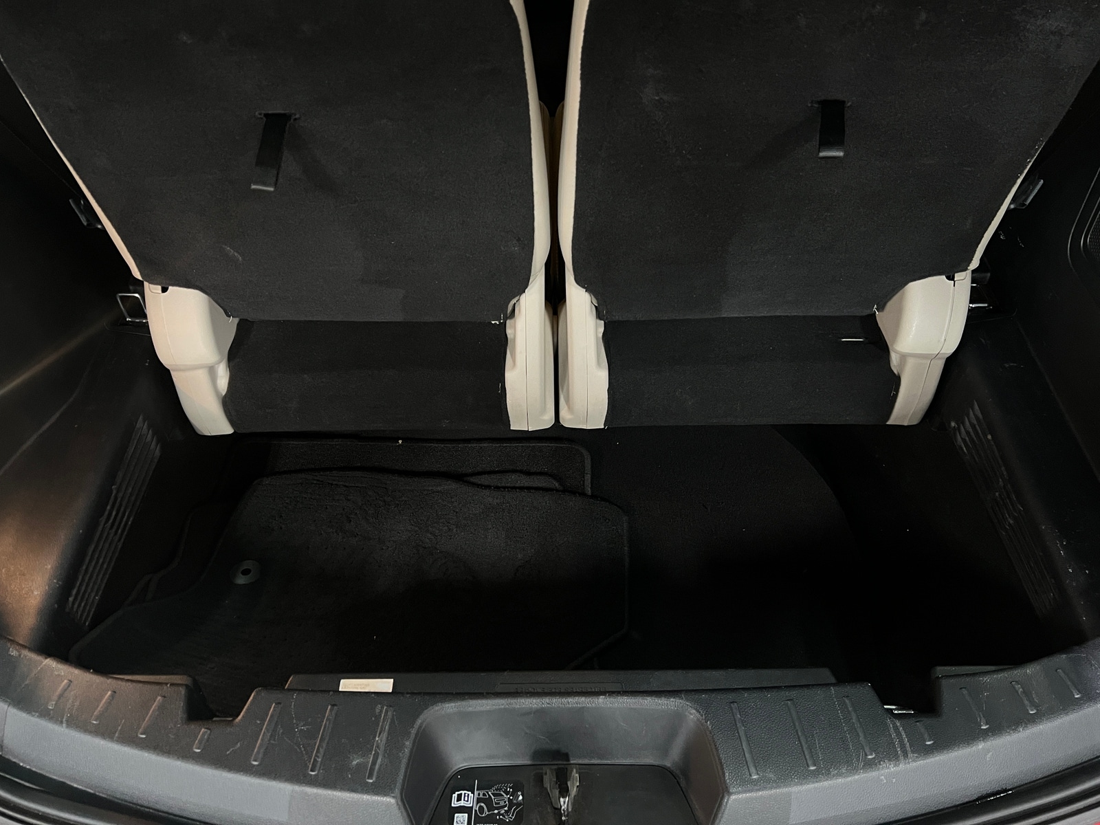 Thumbnail: 2019 Ford Explorer - 6