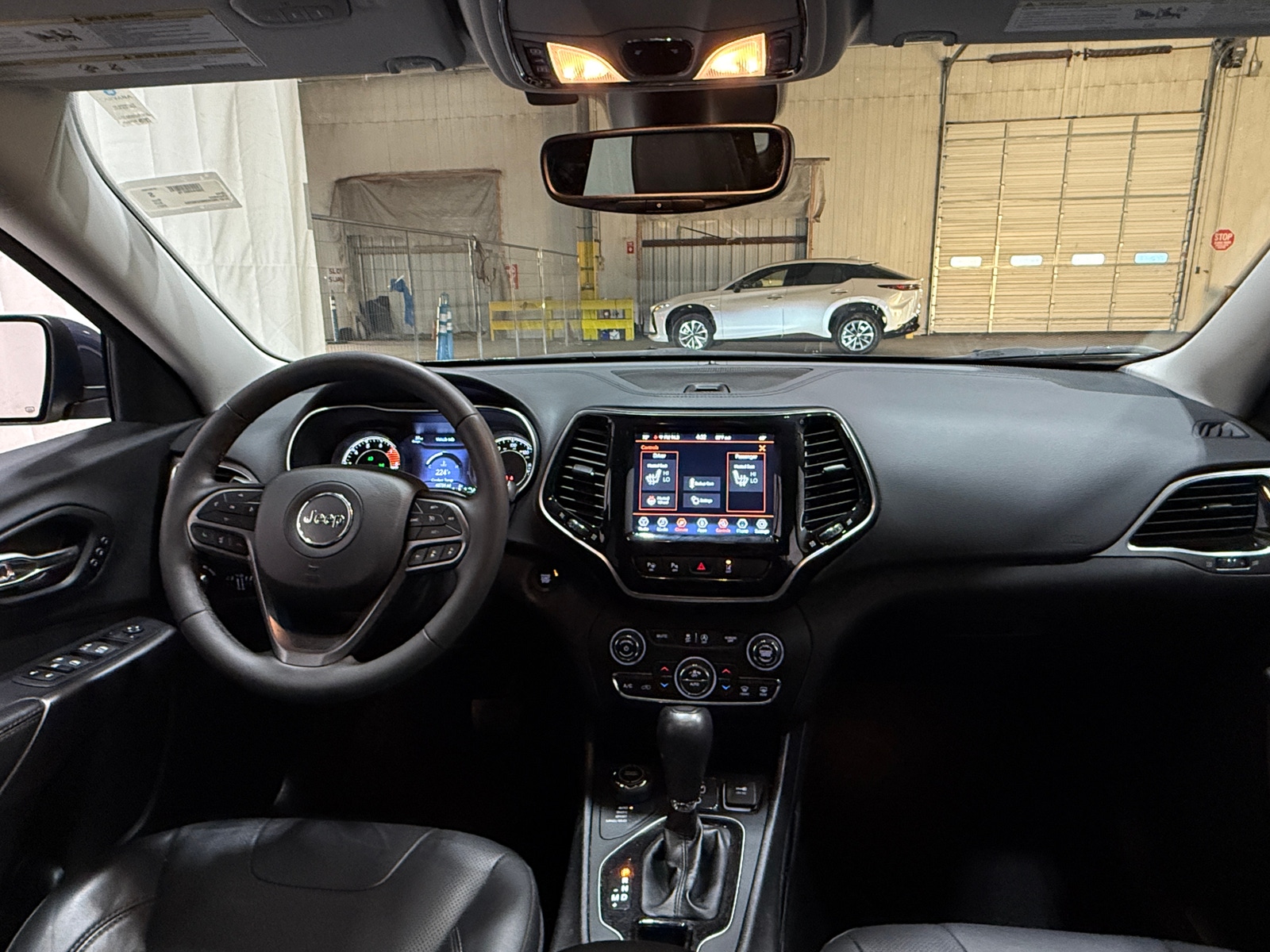 Thumbnail: 2021 Jeep Cherokee - 2