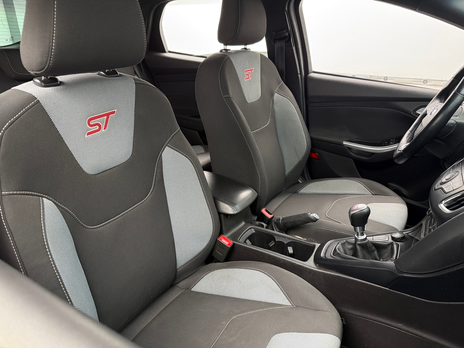 Thumbnail: 2018 Ford Focus - 2