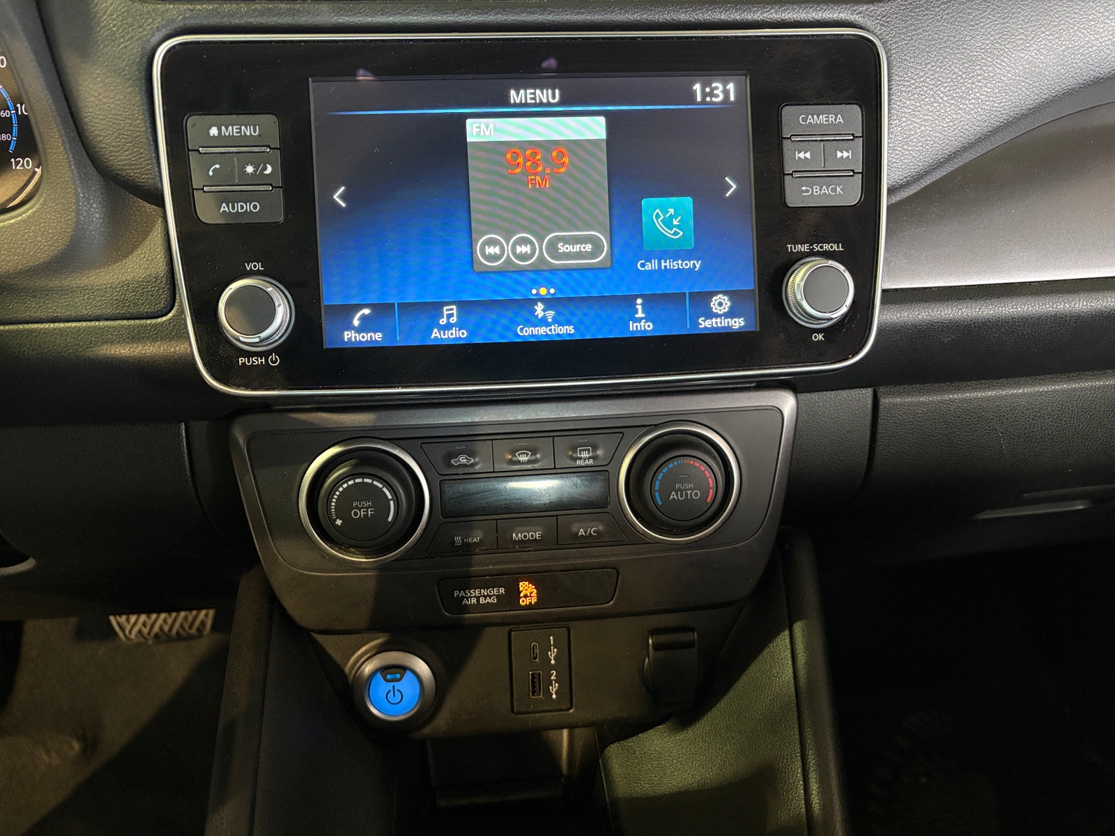 Thumbnail: 2024 Nissan Leaf - 4