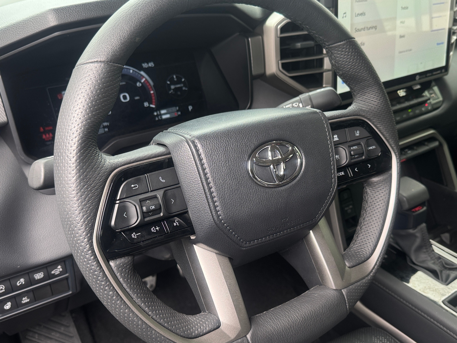 Thumbnail: 2024 Toyota Tundra - 4