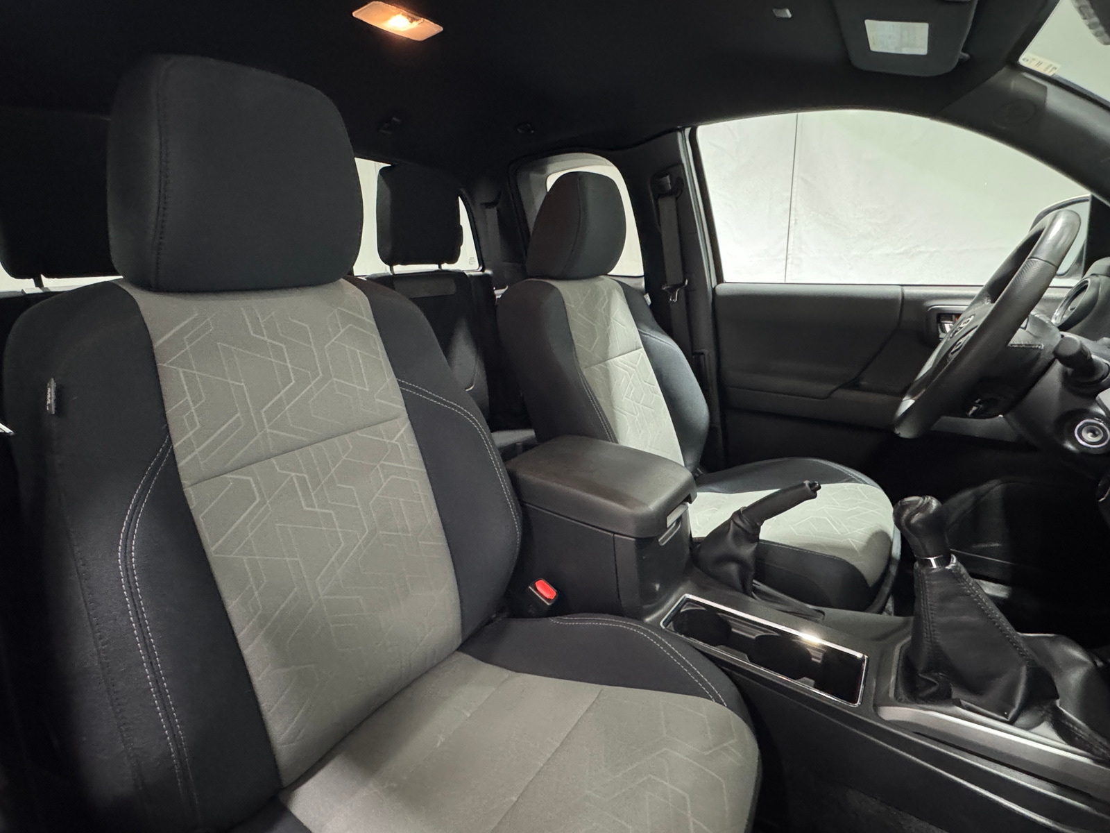 Thumbnail: 2022 Toyota Tacoma - 2