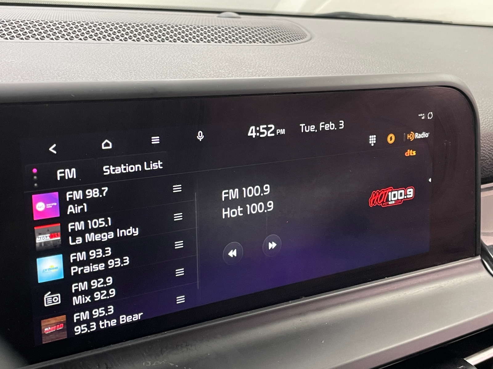 Thumbnail: 2024 Kia Seltos - 3