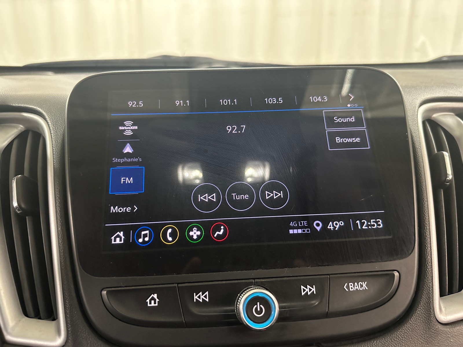 Thumbnail: 2024 Chevrolet Malibu - 4