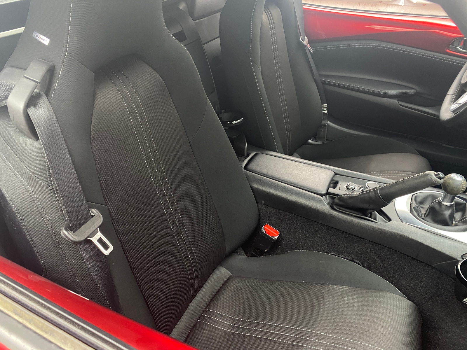 Thumbnail: 2021 Mazda MX-5 Miata - 2