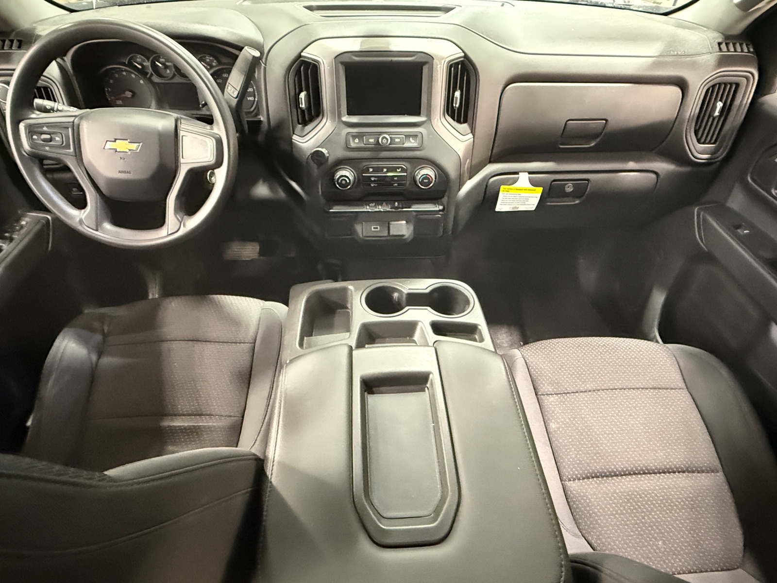 Thumbnail: 2020 Chevrolet Silverado 1500 - 3