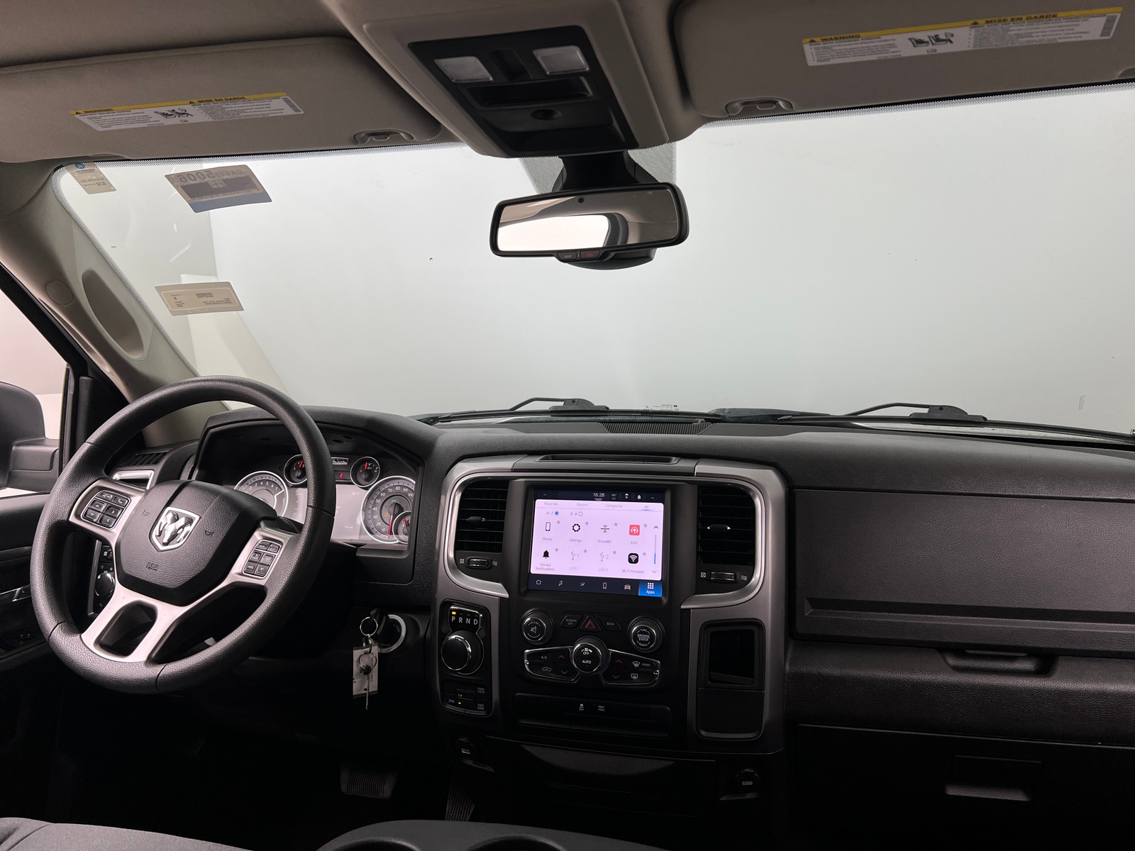 Thumbnail: 2023 RAM 1500 Classic - 3