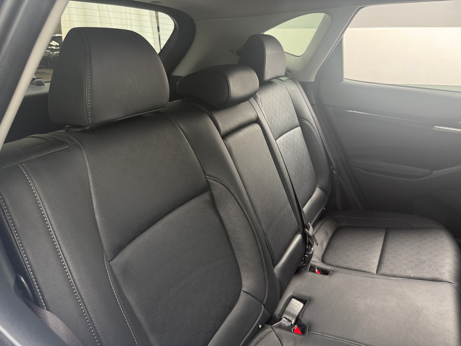 Thumbnail: 2023 Kia Seltos - 6