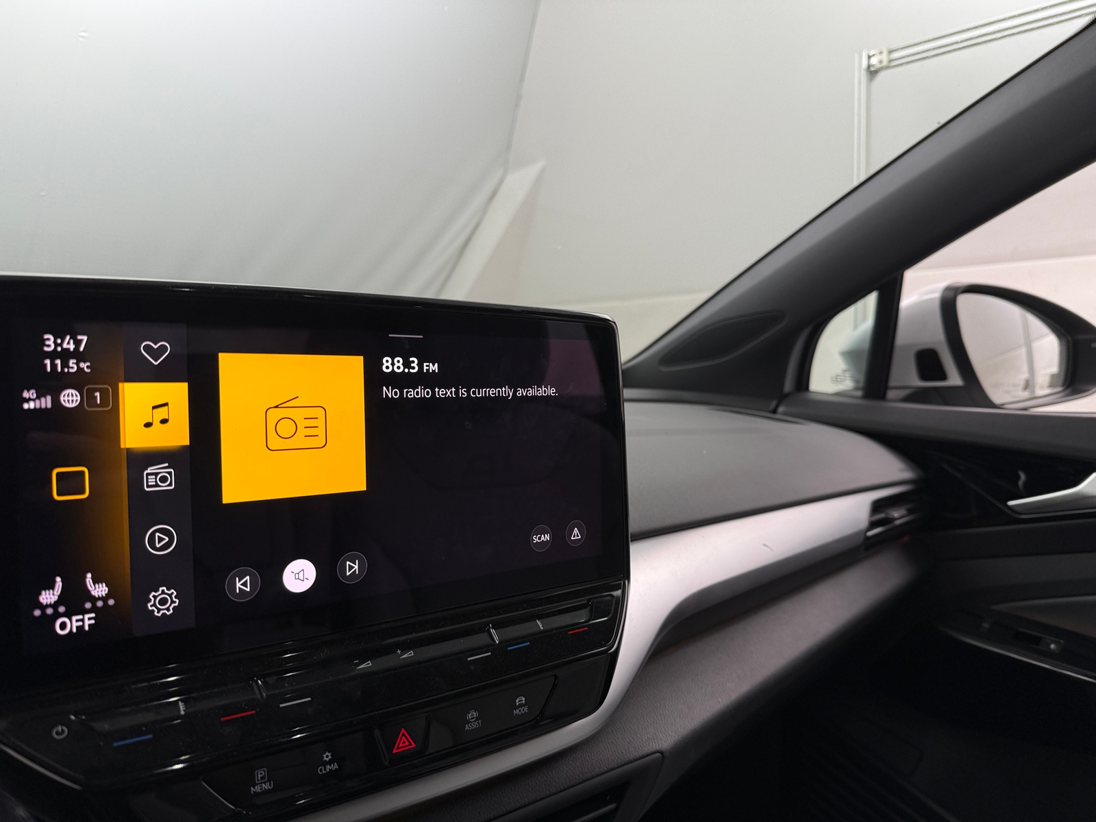 Thumbnail: 2021 Volkswagen ID.4 - 3