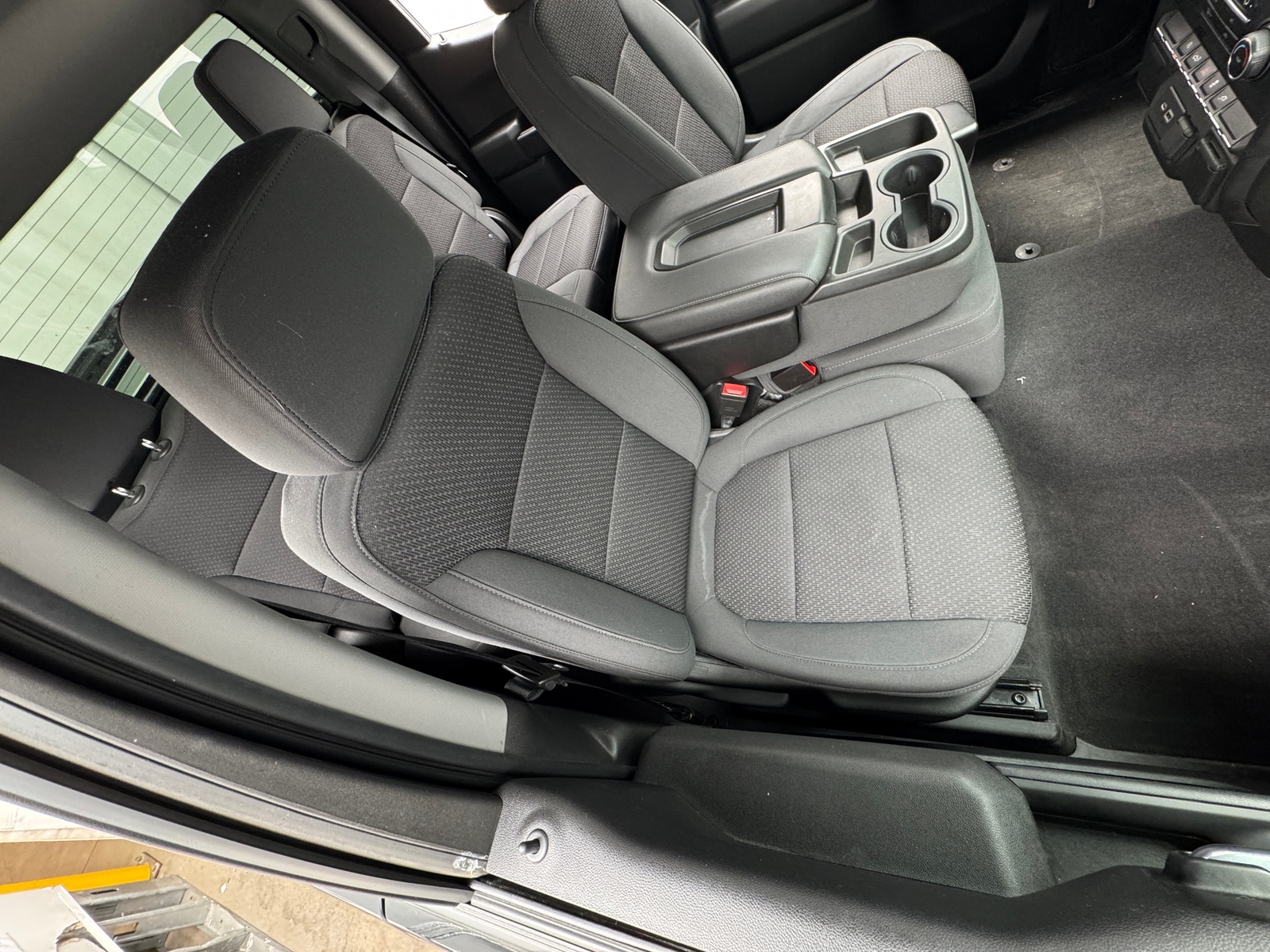 Thumbnail: 2021 Chevrolet Silverado 1500 - 2